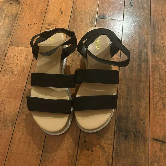 Lulu’s Rico Black Flatform Slide Sandals – Size 8 - Picture 2 of 6